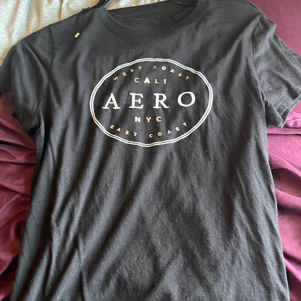 Aeropostal tee